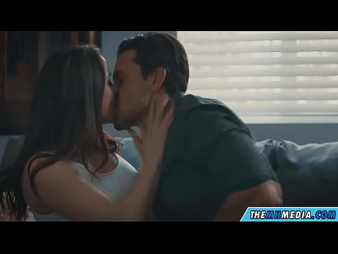 ❤️ Ρομαντικό σεξ με μια καλή μαμά με πλούσιο στήθος Σούπερ σεξ ❤